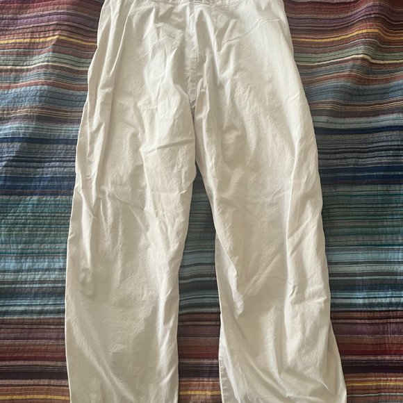 Women's White House Black Market Capris Size 4 White - Picture 2 of 3